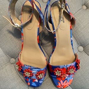 Floral Print Sandals 👡